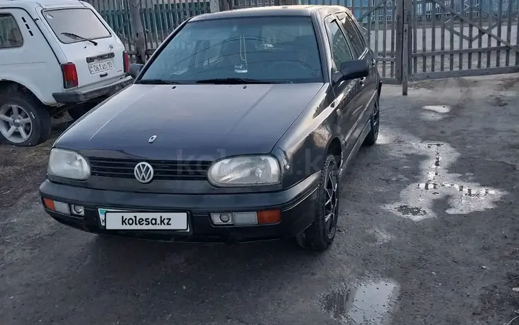 Volkswagen Golf 1992 года за 1 300 000 тг. в Караменды