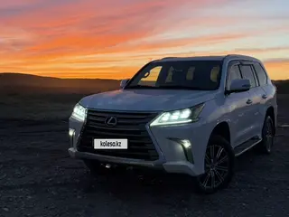 Lexus LX 570