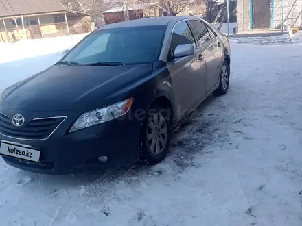 Toyota Camry 2008 года за 5 300 000 тг. в Урджар – фото 2