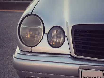 Mercedes-Benz E 280 1996 года за 2 300 000 тг. в Кызылорда – фото 2