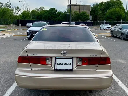 Toyota Camry 2000 года за 3 000 000 тг. в Шымкент – фото 5