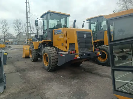 XCMG  Погрузчик фронтальный XCMG LW330KZ 2023 года в Актобе – фото 6