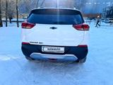 Chevrolet Tracker 2022 годаfor8 700 000 тг. в Усть-Каменогорск – фото 4