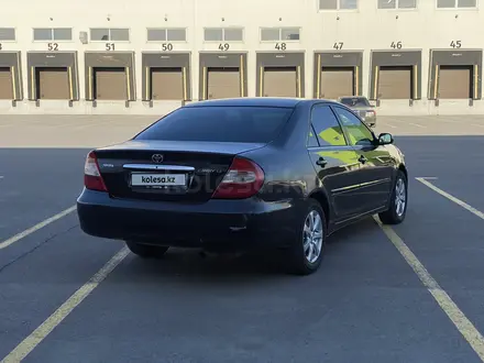 Toyota Camry 2004 года за 3 800 000 тг. в Караганда – фото 7