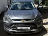 Chevrolet Tracker 2025 года за 9 000 000 тг. в Атырау