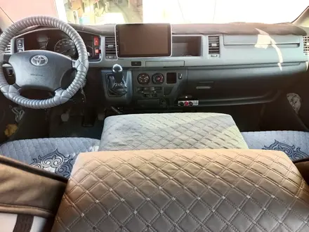 Toyota Hiace 2007 года за 7 800 000 тг. в Жанаозен – фото 4