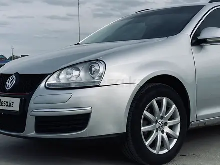 Volkswagen Golf 2007 года за 3 800 000 тг. в Актобе