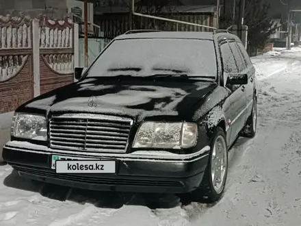 Mercedes-Benz E 200 1989 года за 2 200 000 тг. в Талдыкорган – фото 3