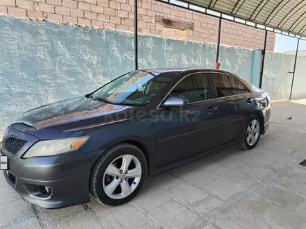 Toyota Camry 2011 года за 7 300 000 тг. в Жанаозен – фото 4