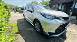 Toyota Sienna 2022 года за 20 000 000 тг. в Алматы – фото 4