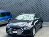 Hyundai Elantra 2017 года за 5 100 000 тг. в Уральск – фото 4