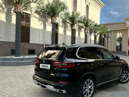 BMW X5 2019 года за 25 500 000 тг. в Астана – фото 18