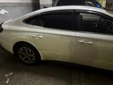 Hyundai Sonata 2022 года за 9 500 000 тг. в Астана – фото 2