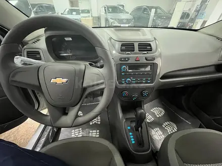 Chevrolet Cobalt 2022 года за 7 800 000 тг. в Актау – фото 8