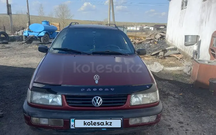 Volkswagen Passat 1995 годаүшін1 800 000 тг. в Караганда