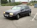 Volkswagen Golf 1996 года за 1 400 000 тг. в Алматы