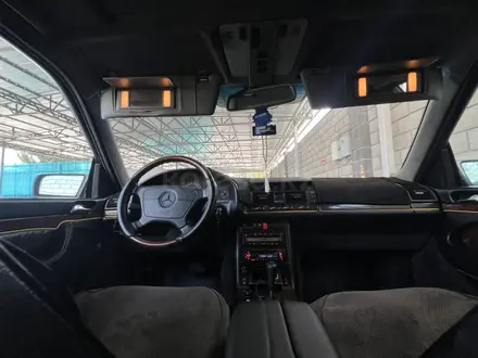 Mercedes-Benz S 320 1999 года за 3 200 000 тг. в Алматы – фото 11