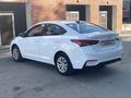 Hyundai Solaris 2020 года за 5 850 000 тг. в Уральск – фото 4