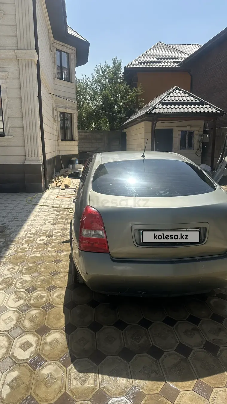Nissan Primera, 2005