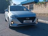 Hyundai Accent 2021 года за 8 000 000 тг. в Караганда