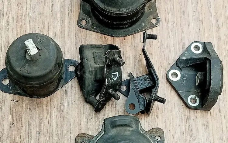 Подушка двигателя (крепление двигателя) на honda accord за 15 000 тг. в Алматы