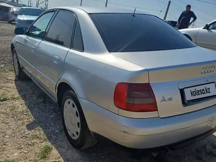 Audi A4 1999 года за 2 150 000 тг. в Туркестан – фото 5