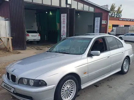 BMW 523 1999 года за 2 900 000 тг. в Кызылорда – фото 2