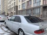 Mercedes-Benz E 320 1997 года за 2 600 000 тг. в Астана – фото 5