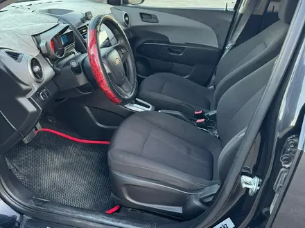 Chevrolet Aveo 2014 года за 2 990 000 тг. в Астана – фото 9