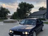 BMW 525 1995 года за 5 300 000 тг. в Шу – фото 4