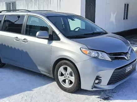 Toyota Sienna 2014 года за 12 000 000 тг. в Алматы – фото 2