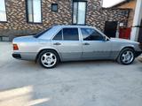Mercedes-Benz E 230 1990 года за 2 400 000 тг. в Сарыагаш – фото 2