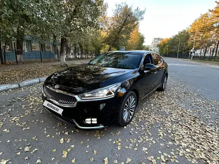 Kia K7 2016 года за 9 800 000 тг. в Павлодар