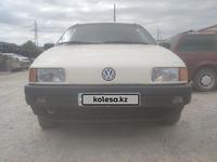 Volkswagen Passat 1992 годаүшін1 350 000 тг. в Тараз