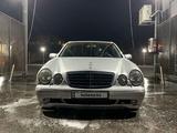 Mercedes-Benz E 200 2001 года за 2 500 000 тг. в Темиртау – фото 2