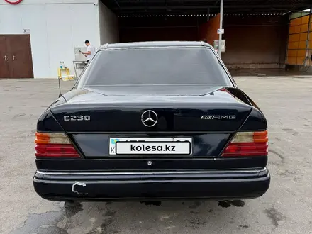 Mercedes-Benz E 230 1990 года за 1 100 000 тг. в Алматы – фото 4