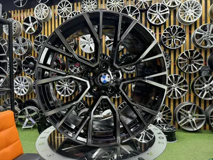 Комплект дисков BMW R20-5-120 Разно Широкие за 380 000 тг. в Астана – фото 5