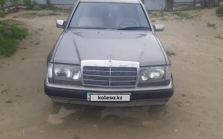 Mercedes-Benz E 230 1990 годаfor1 400 000 тг. в Кызылорда