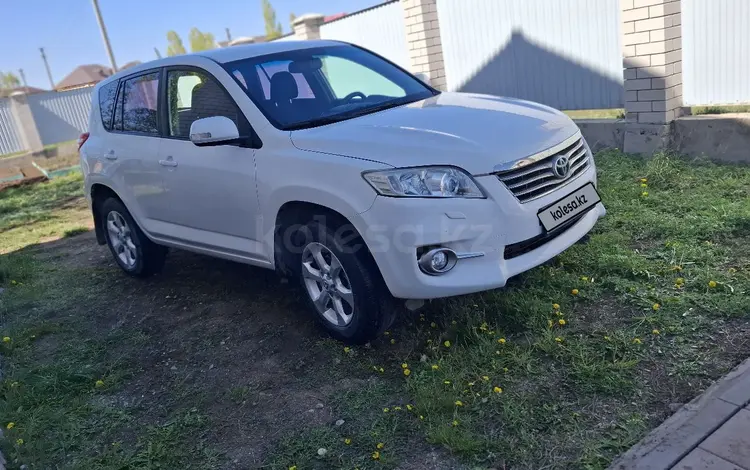 Toyota RAV4 2010 года за 7 500 000 тг. в Актобе