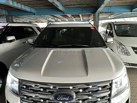 Ford Explorer 2018 года за 15 000 000 тг. в Алматы – фото 34