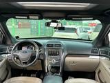 Ford Explorer 2018 года за 13 500 000 тг. в Алматы – фото 5