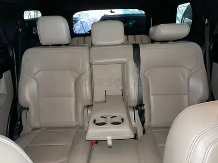 Ford Explorer 2018 года за 15 000 000 тг. в Алматы – фото 20