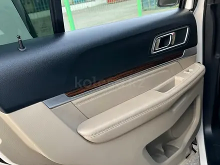 Ford Explorer 2018 года за 15 000 000 тг. в Алматы – фото 29