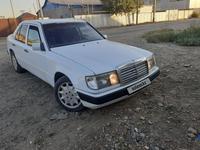 Mercedes-Benz E 230 1992 годаfor1 800 000 тг. в Атырау