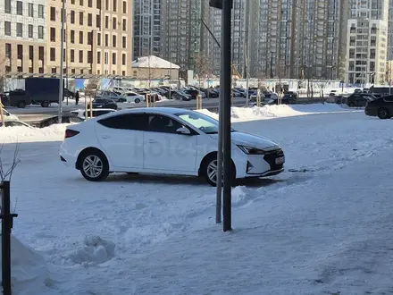 Hyundai Elantra 2020 года за 7 700 000 тг. в Астана – фото 4