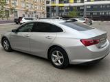 Chevrolet Malibu 2018 года за 5 200 000 тг. в Актау – фото 4