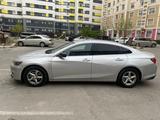 Chevrolet Malibu 2018 года за 5 200 000 тг. в Актау – фото 3