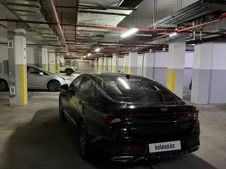 Kia K5 2021 года за 10 300 000 тг. в Алматы – фото 3