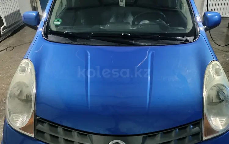 Nissan Note 2009 годаfor3 300 000 тг. в Семей