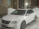 Toyota Camry 2013 года за 9 800 000 тг. в Астана – фото 2